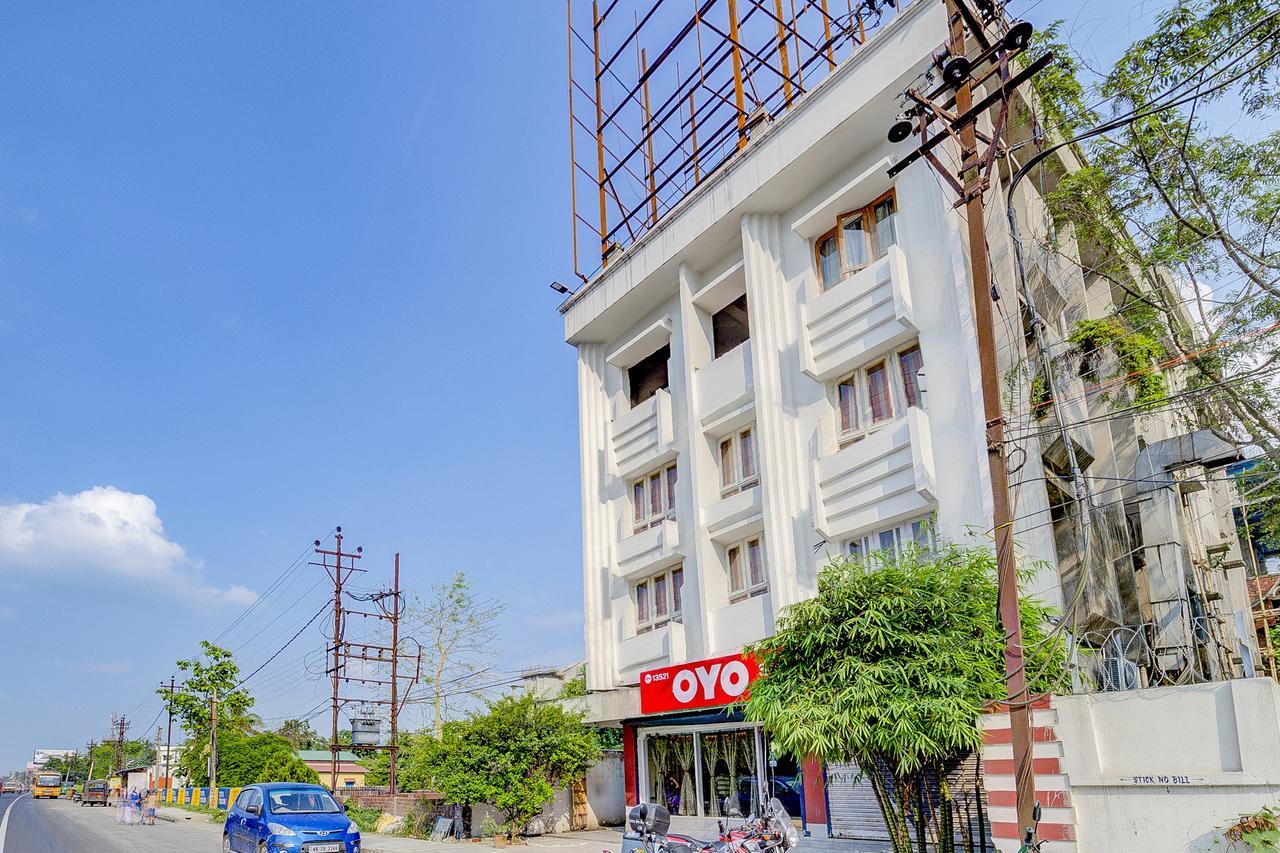 Oyo 13521 Sudhriti Hotel Siliguri Exterior photo