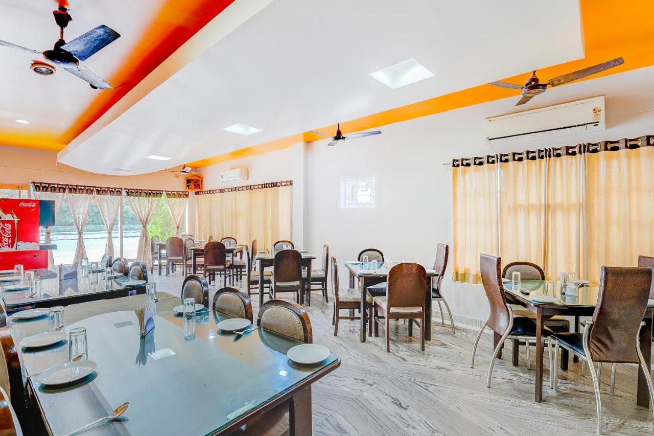 Oyo 13521 Sudhriti Hotel Siliguri Exterior photo